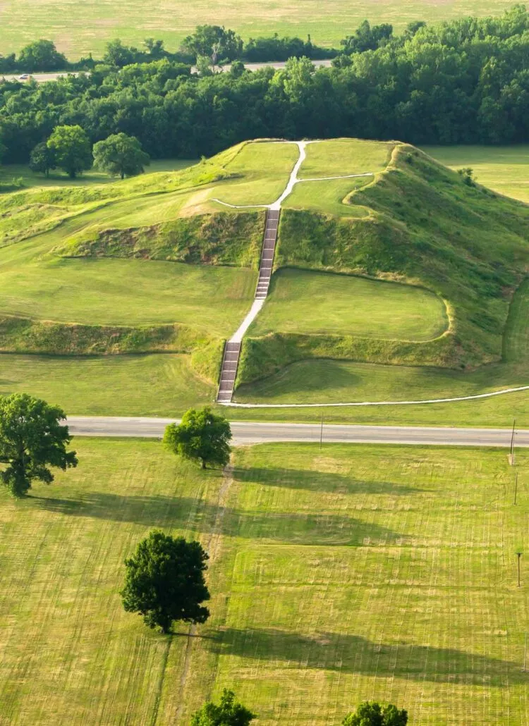 15 HONEST Pros & Cons of Living in Illinois (Let’s Talk!)