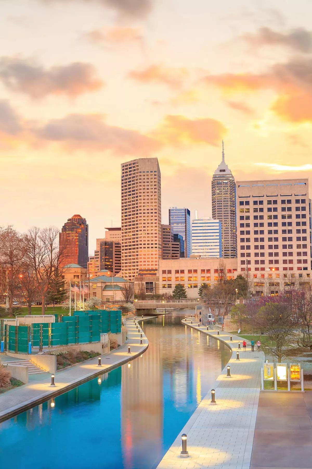 Indianapolis Indiana skyline