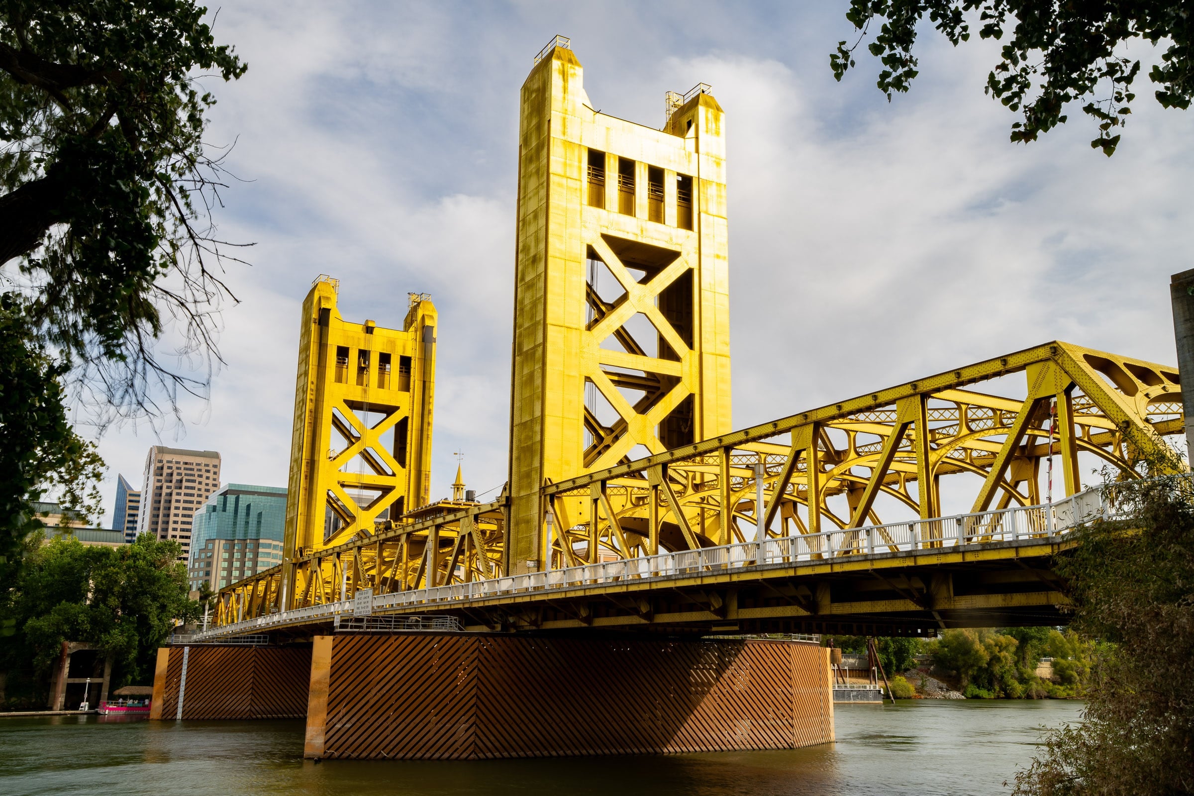 tower bridge gold country california